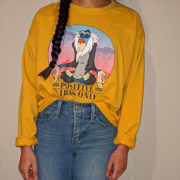Disney Tops - Long sleeve graphic tee